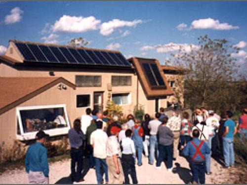 Solar tours showcase value of distributed generation