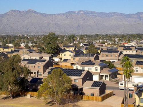 APS aims to compete with Arizona solar installers