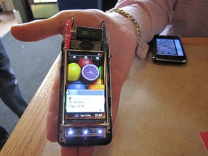 solar integrated cell phone demo model