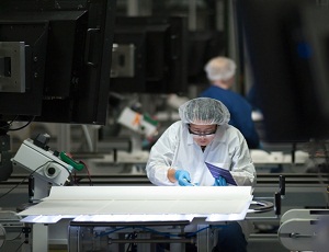 Manufacturing at a SolarWorld facility, Courtesy SolarWorld.