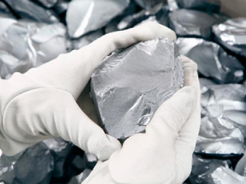 China charging polysilicon import tax