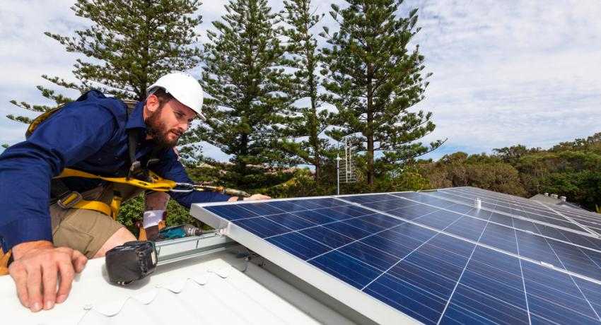 Customers Embrace Duke Energy s NC Solar Rebate Program